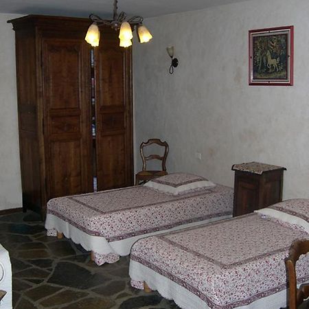 La Bergerie Bed and Breakfast Sainte-Eulalie-de-Cernon Camera foto