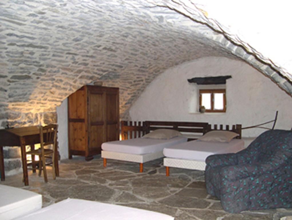 La Bergerie Bed and Breakfast Sainte-Eulalie-de-Cernon Camera foto